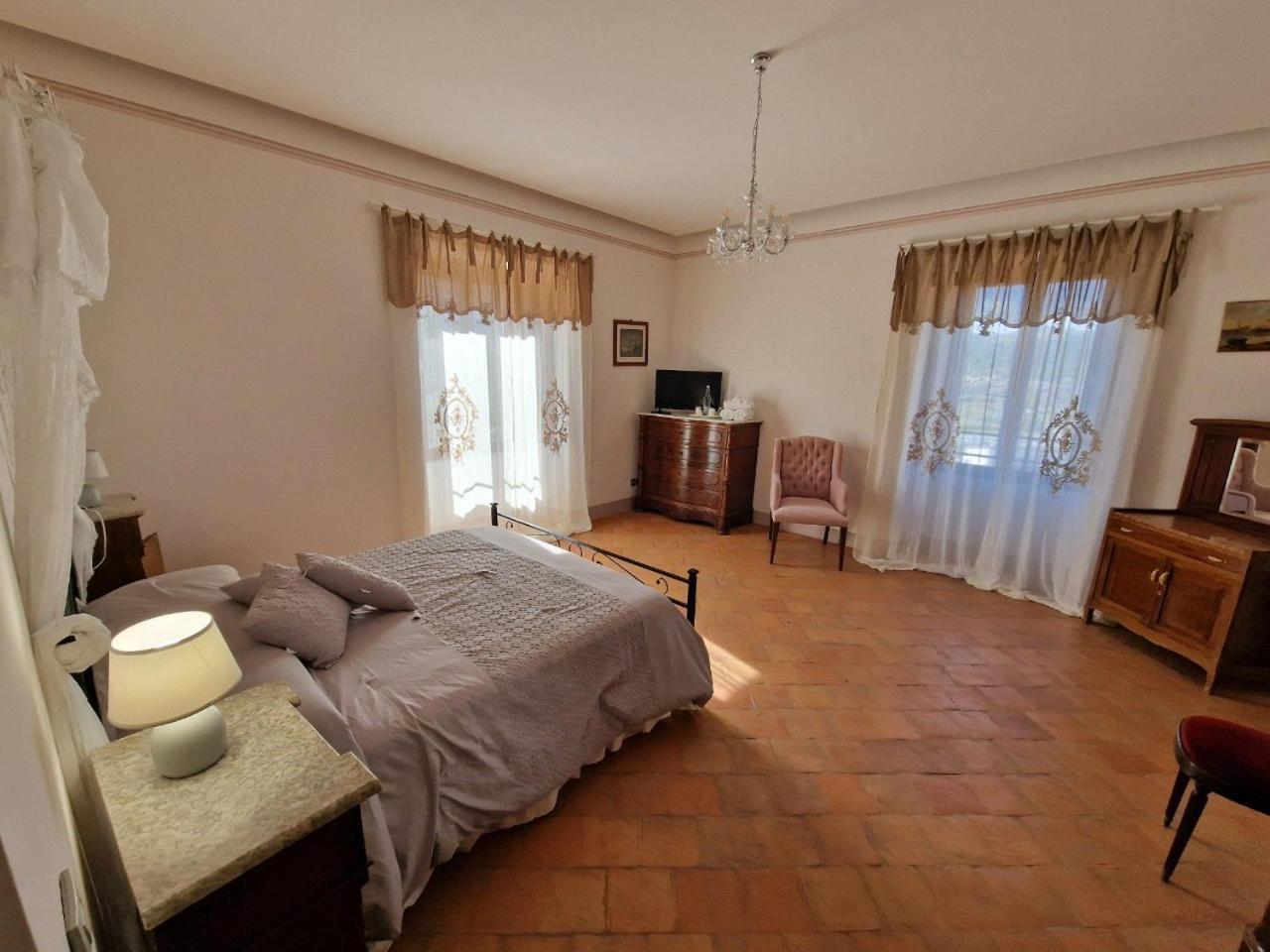 مبيت وإفطار Roio Palazzo Palitti المظهر الخارجي الصورة