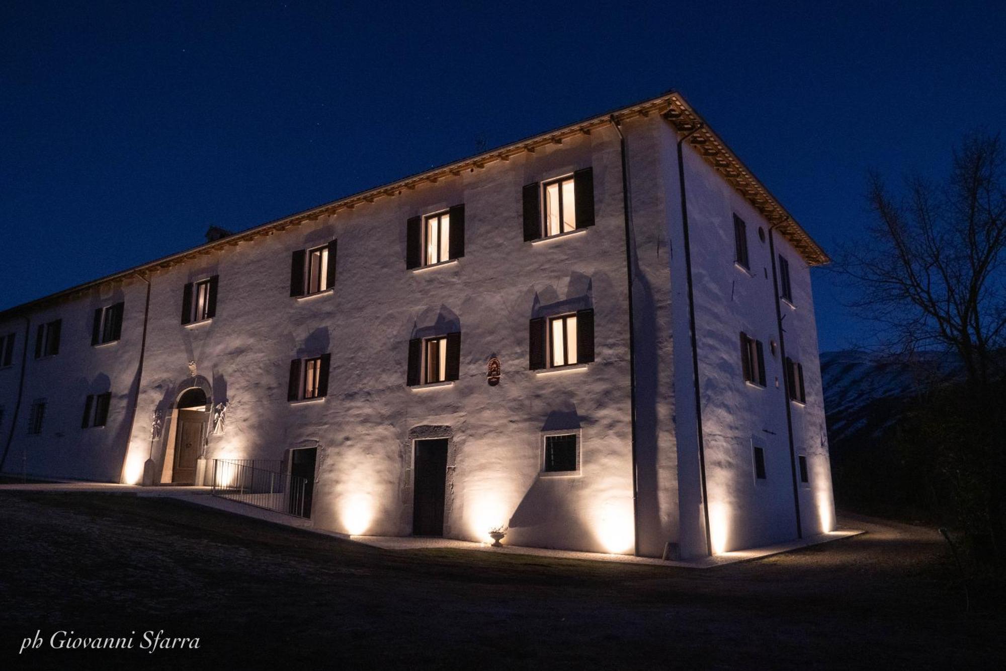 مبيت وإفطار Roio Palazzo Palitti المظهر الخارجي الصورة